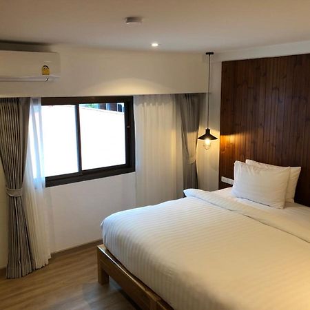 P2 Wood Loft Hotel Kepulauan Phi Phi Bagian luar foto